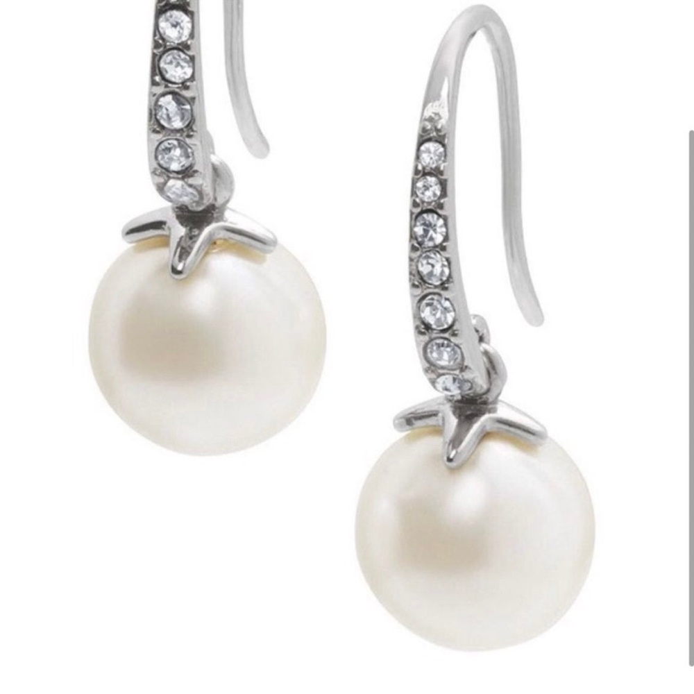 Stella and Dot | Maddie Pearl Earrings